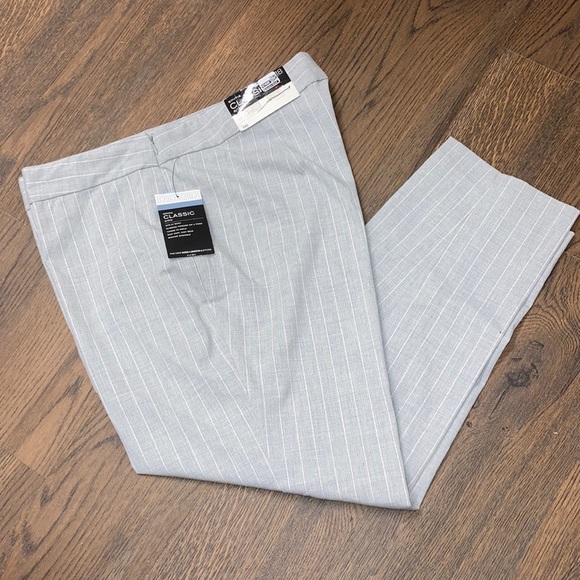 Liz Claiborne Pants - Liz Claiborne Emma Classic Ankle Pants Size 18